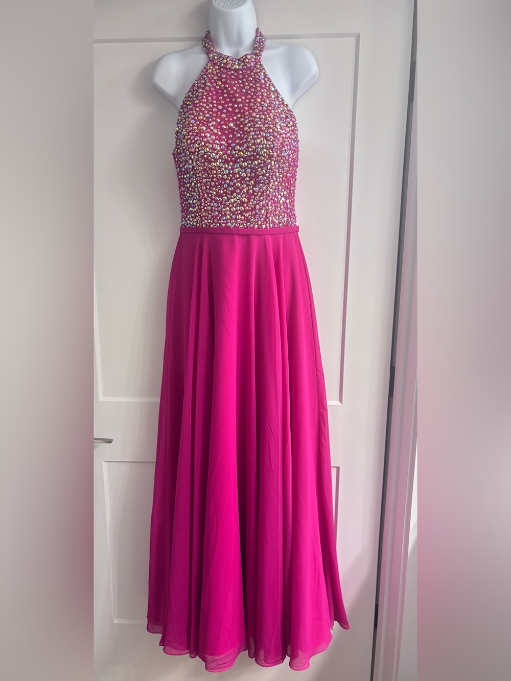 Camille La Vie Beaded Halter Formal Dress | Hot Pink/Fuschia | Size 6 - Picture 3 of 9